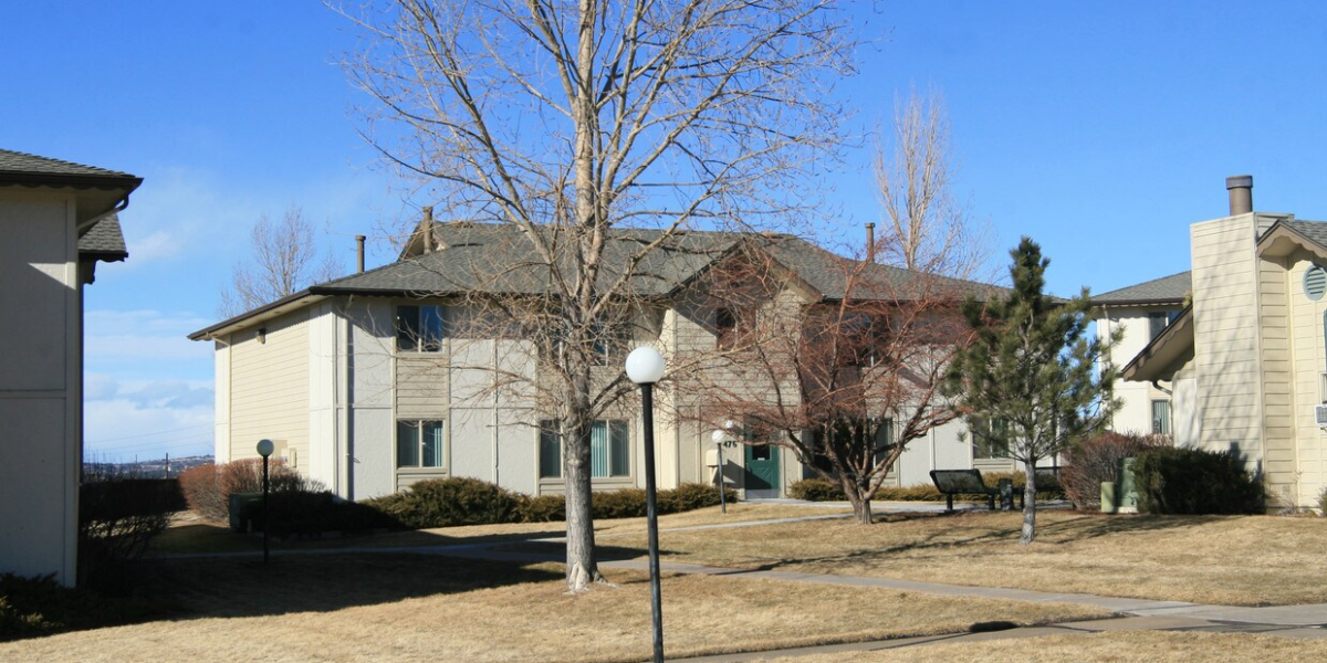 Photo of Oakwood Apartments | Affordable 55+ Apartments in Castle Rock, CO